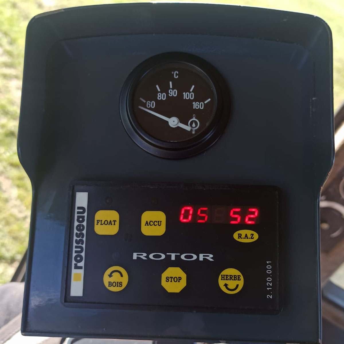 ROUSSEAU FULGOR 750 – Image 4